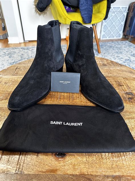 ysl chelsea boots womens|saint laurent male boots snakeskin.